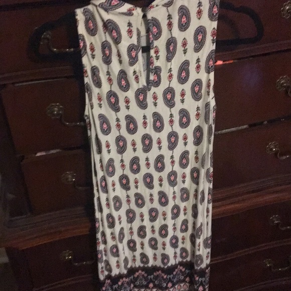 Gorgeous dress with back tie🟢 - Picture 4 of 5